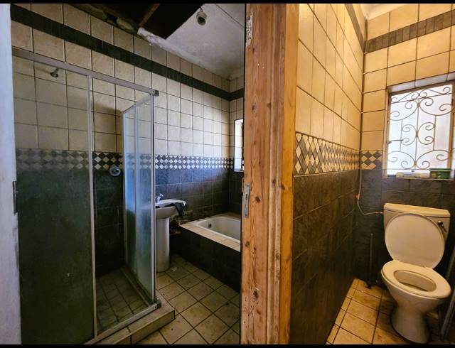 3 BEDROOM HOUSE FOR SALE IN THREE RIVERS
